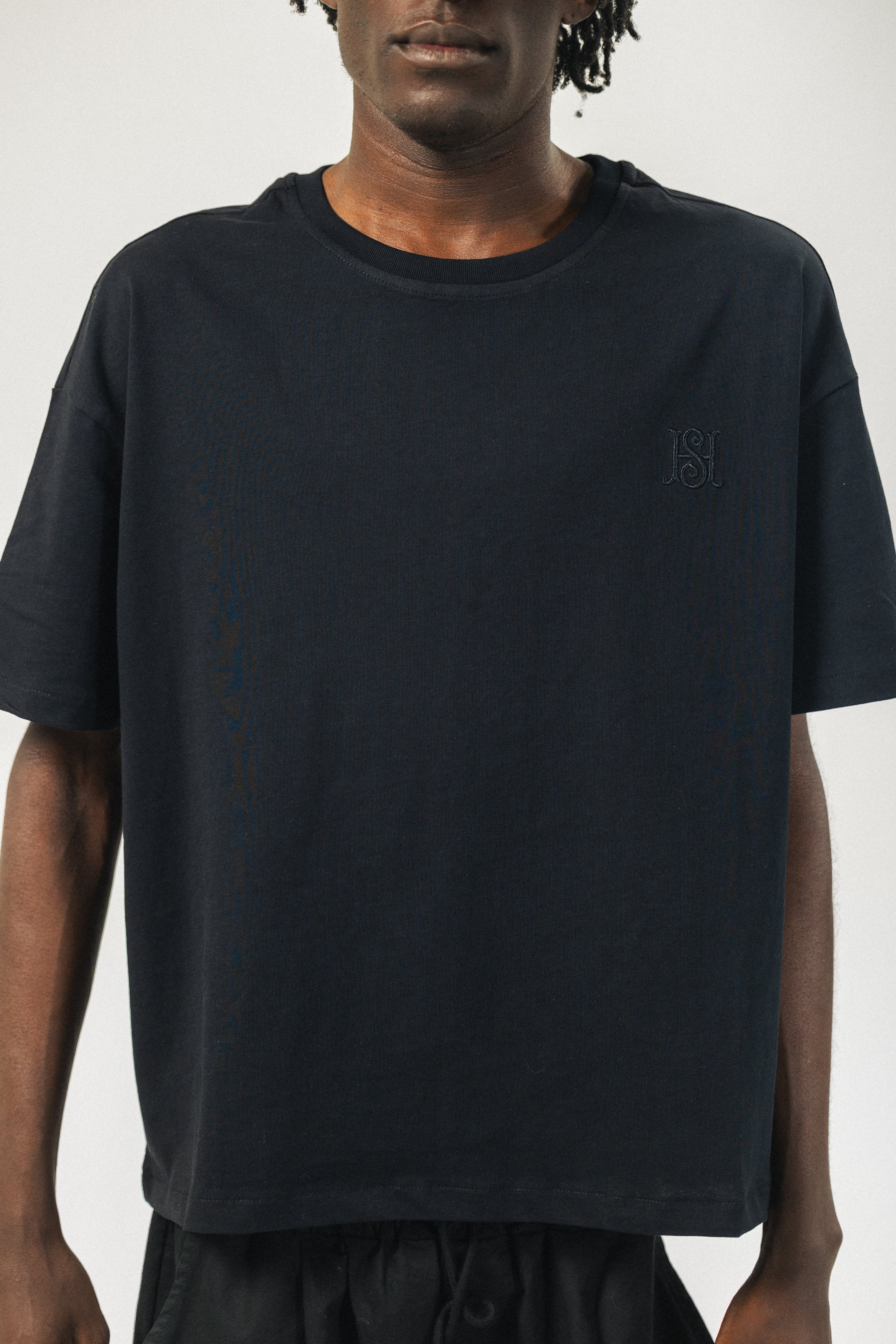 Embroidered Boxy Tshirt